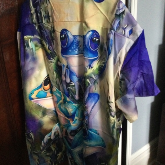 The Ultimate Frogs Shirt…nwot Mens unique design - Picture 11 of 13